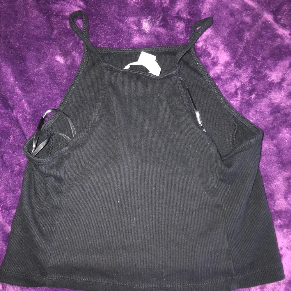 F21 Haltered Crop Top - Picture 5 of 5